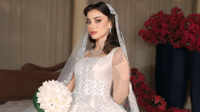تجهيز عروس ومناسبات بتسريحة ومكياج فاخر بالرياض