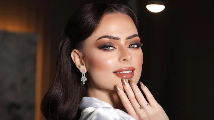 مكياج سهرات ومناسبات ثابت بلمسة احترافية